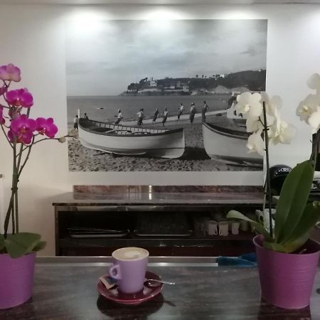 Hotel San Nazario Вараце Екстериор снимка