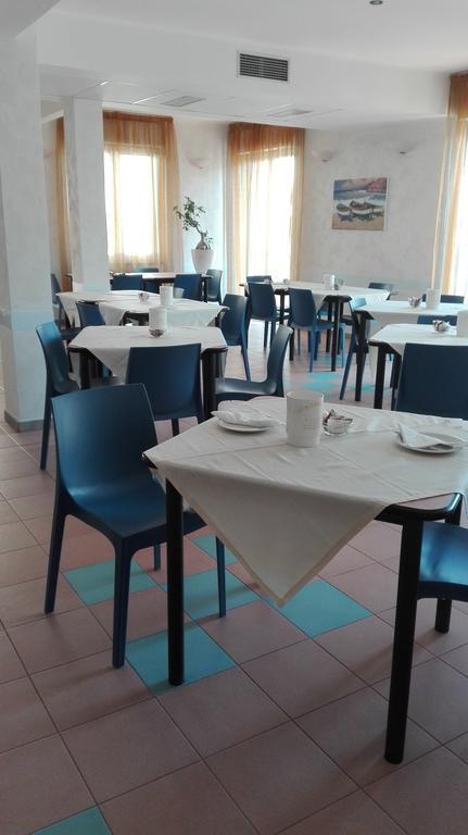 Hotel San Nazario Вараце Екстериор снимка